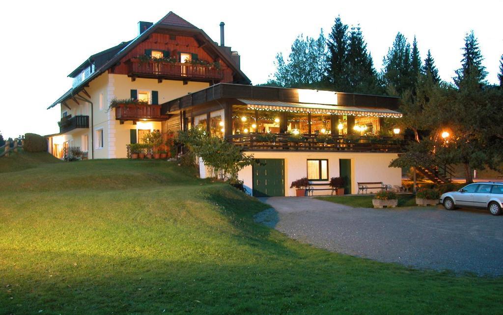 Kraners Alpenhof Bio Bed And Breakfast Pension Вайсензе Екстер'єр фото