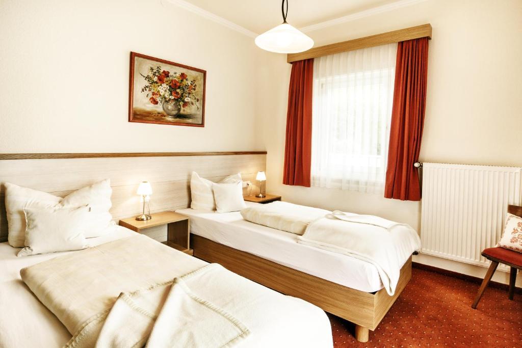 Kraners Alpenhof Bio Bed And Breakfast Pension Вайсензе Екстер'єр фото